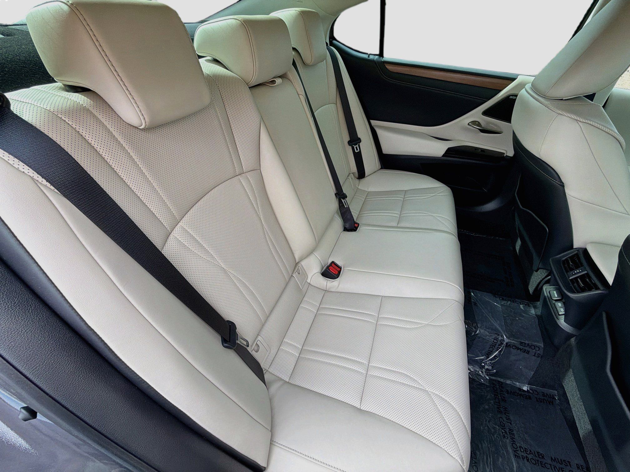 Used 2025 Lexus ES 350 w/ Luxury Package FWD image 29