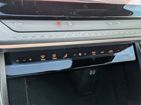 Used 2025 Jeep Wagoneer S Limited image 19