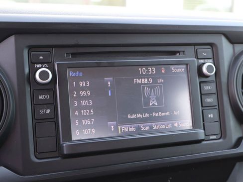 Used 2019 Toyota Tacoma SR w/ SR Convenience Package RWD image 22