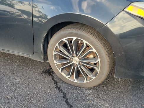 Used 2014 Toyota Corolla S FWD image 9