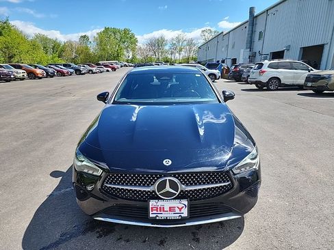 Used 2025 Mercedes-Benz CLA 250 4MATIC image 11
