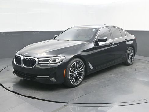 Used 2022 BMW 530i w/ Convenience Package RWD image 1