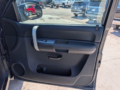 Used 2009 GMC Sierra 1500 SLE w/ Power Pack Plus image 29