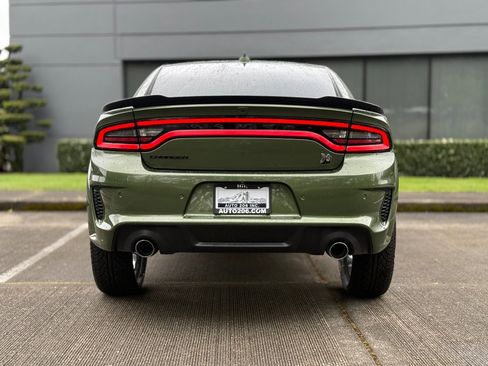 Used 2023 Dodge Charger Scat Pack RWD image 3