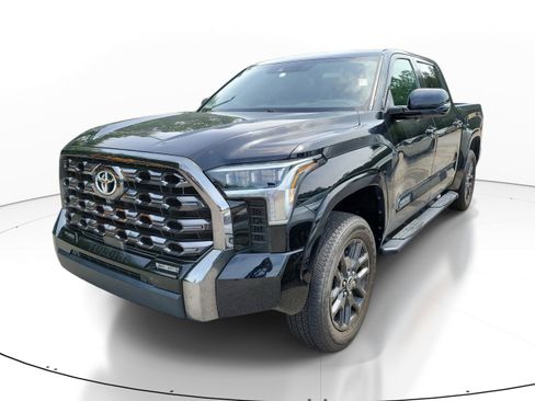 Used 2022 Toyota Tundra Platinum RWD image 3