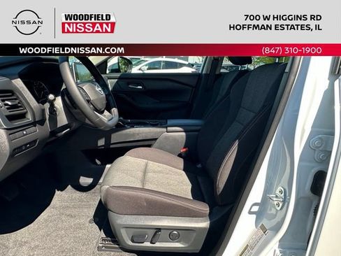 Certified 2025 Nissan Rogue SV AWD/4WD image 23