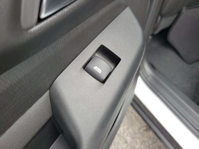 New 2026 Buick Envista Sport Touring w/ Convenience I Package FWD image 12