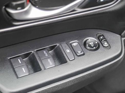 Used 2022 Honda CR-V Touring image 20