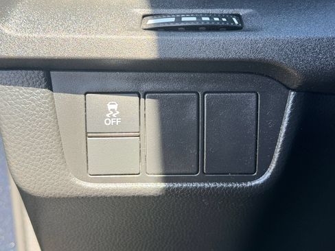 Used 2025 Honda CR-V LX image 21