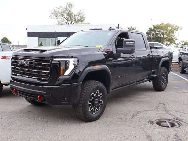 Used 2026 GMC Sierra 2500 AT4X w/ LPO, Black Badging Package AWD/4WD image 3