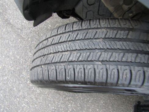 Used 2013 Kia Sorento LX image 33