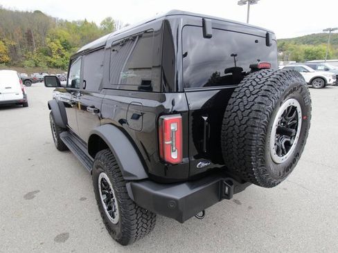 New 2025 Ford Bronco Outer Banks w/ Sasquatch Package image 10