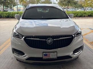 Used 2018 Buick Enclave Essence video 1