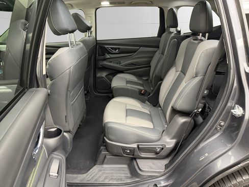 Used 2023 Subaru Ascent Onyx Edition AWD/4WD image 13