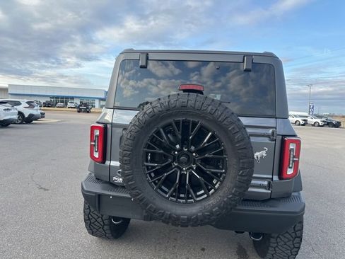 Used 2024 Ford Bronco Badlands image 20