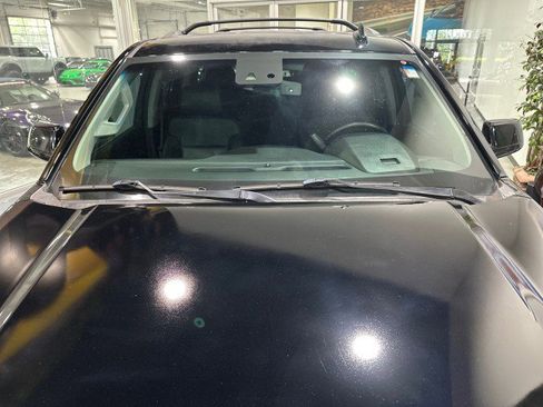 Used 2015 Chevrolet Suburban LT AWD/4WD image 22