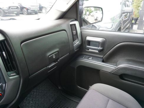 Used 2018 Chevrolet Silverado 1500 LT w/ All Star Edition AWD/4WD image 20