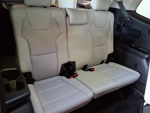 Used 2021 Kia Telluride SX w/ SX Prestige Package image 10