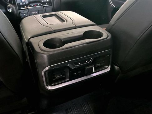 Used 2019 GMC Sierra 1500 AT4 w/ AT4 Premium Package AWD/4WD image 25