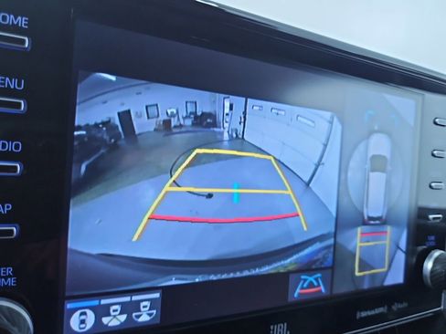 Used 2022 Toyota RAV4 Limited image 19