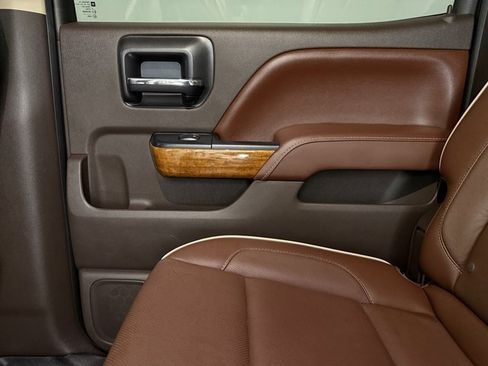 Used 2016 Chevrolet Silverado 3500 High Country w/ Duramax Plus Package image 33