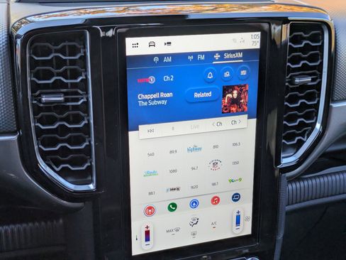 New 2025 Ford Ranger XLT w/ FX4 Off-Road Package image 16