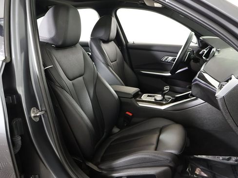 Used 2021 BMW 330i xDrive 330i xDrive w/ Convenience Package image 32