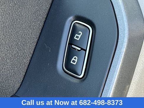 Used 2023 Ford F250 XLT w/ FX4 Off-Road Package image 20