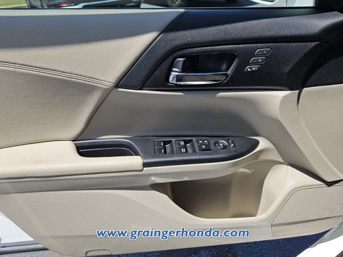 Used 2013 Honda Accord EX-L image 23