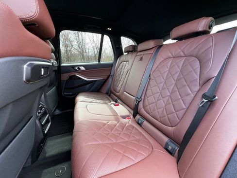 New 2026 BMW X5 xDrive40i w/ Parking Assistance Package image 18