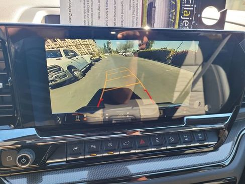 New 2026 Chevrolet Silverado 1500 ZR2 image 9