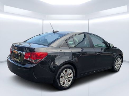 Used 2016 Chevrolet Cruze LS FWD image 3