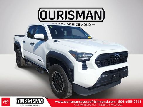Certified 2024 Toyota Tacoma TRD Off-Road w/ TRD Off Road Upgrade Package AWD/4WD image 1