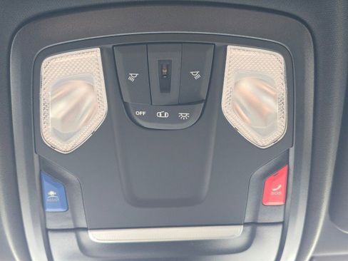 New 2026 RAM 3500 Big Horn AWD/4WD image 39