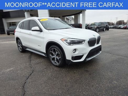 Used 2017 BMW X1 sDrive28i image 2