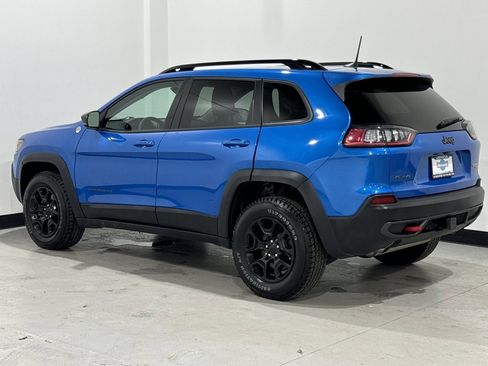 Used 2022 Jeep Cherokee Trailhawk w/ Trailer Tow Group image 43