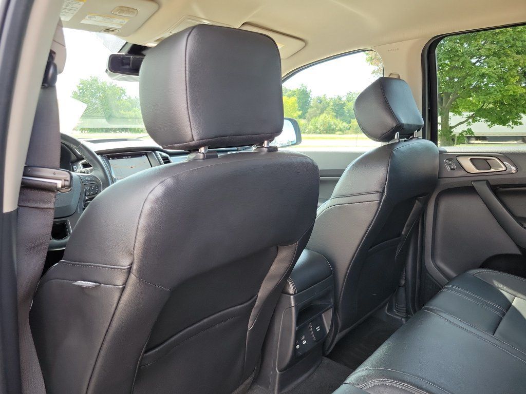 Used 2019 Ford Ranger Lariat w/ Black Appearance Package AWD/4WD image 31