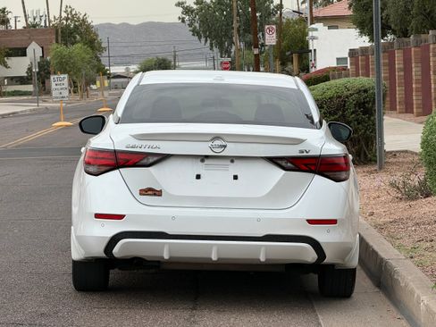 Used 2021 Nissan Sentra SV FWD image 5