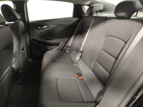 Used 2022 Chevrolet Malibu RS image 18