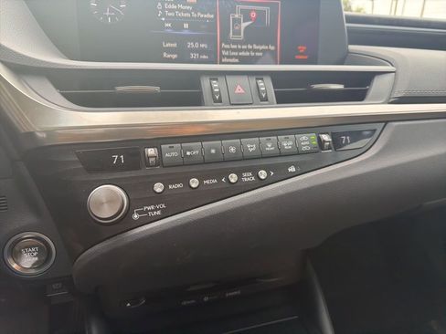 Used 2021 Lexus ES 350 w/ Accessory Package image 21