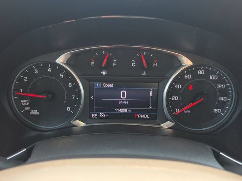 Used 2022 Chevrolet Equinox LT FWD image 10