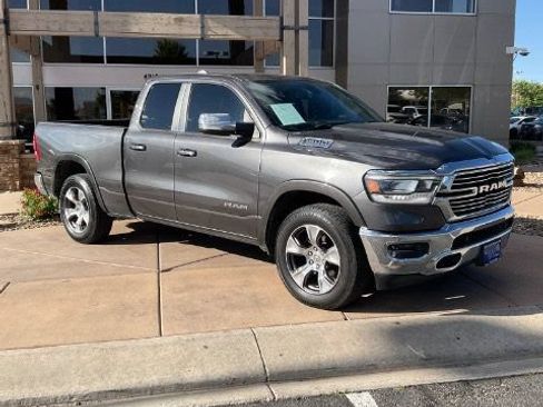 Used 2019 RAM 1500 Laramie AWD/4WD image 10