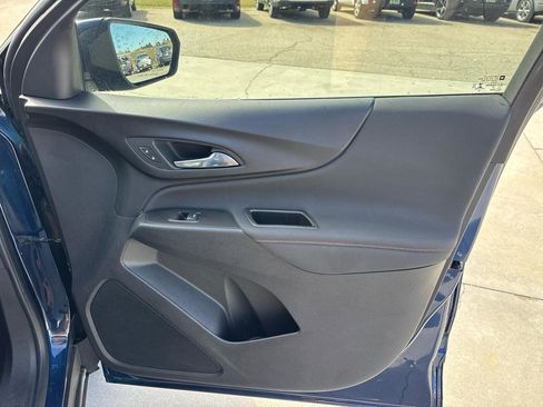 Used 2022 Chevrolet Equinox RS image 26