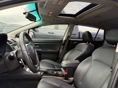 Used 2014 Subaru Crosstrek 2.0i Limited AWD/4WD image 6
