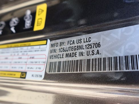 Used 2022 Jeep Gladiator Mojave w/ LED Lighting Group image 40