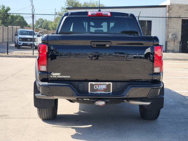 Used 2026 Chevrolet Colorado Trail Boss AWD/4WD image 11