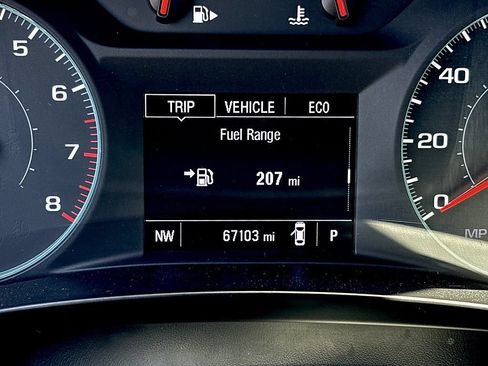 Used 2024 Chevrolet Malibu LT FWD image 20