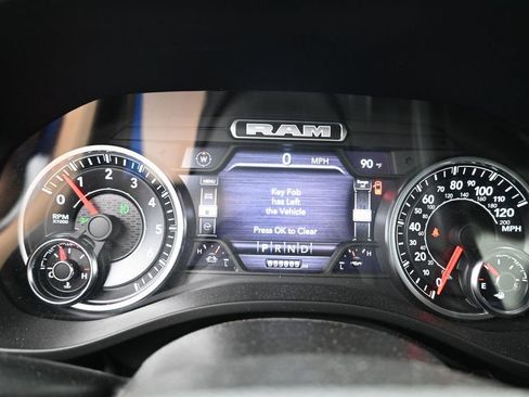 Used 2022 RAM 1500 Laramie AWD/4WD image 20