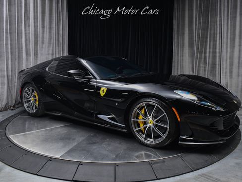 Used 2023 Ferrari 812 GTS RWD image 28