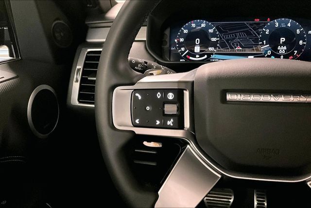 Certified 2025 Land Rover Discovery Dynamic SE AWD/4WD image 20